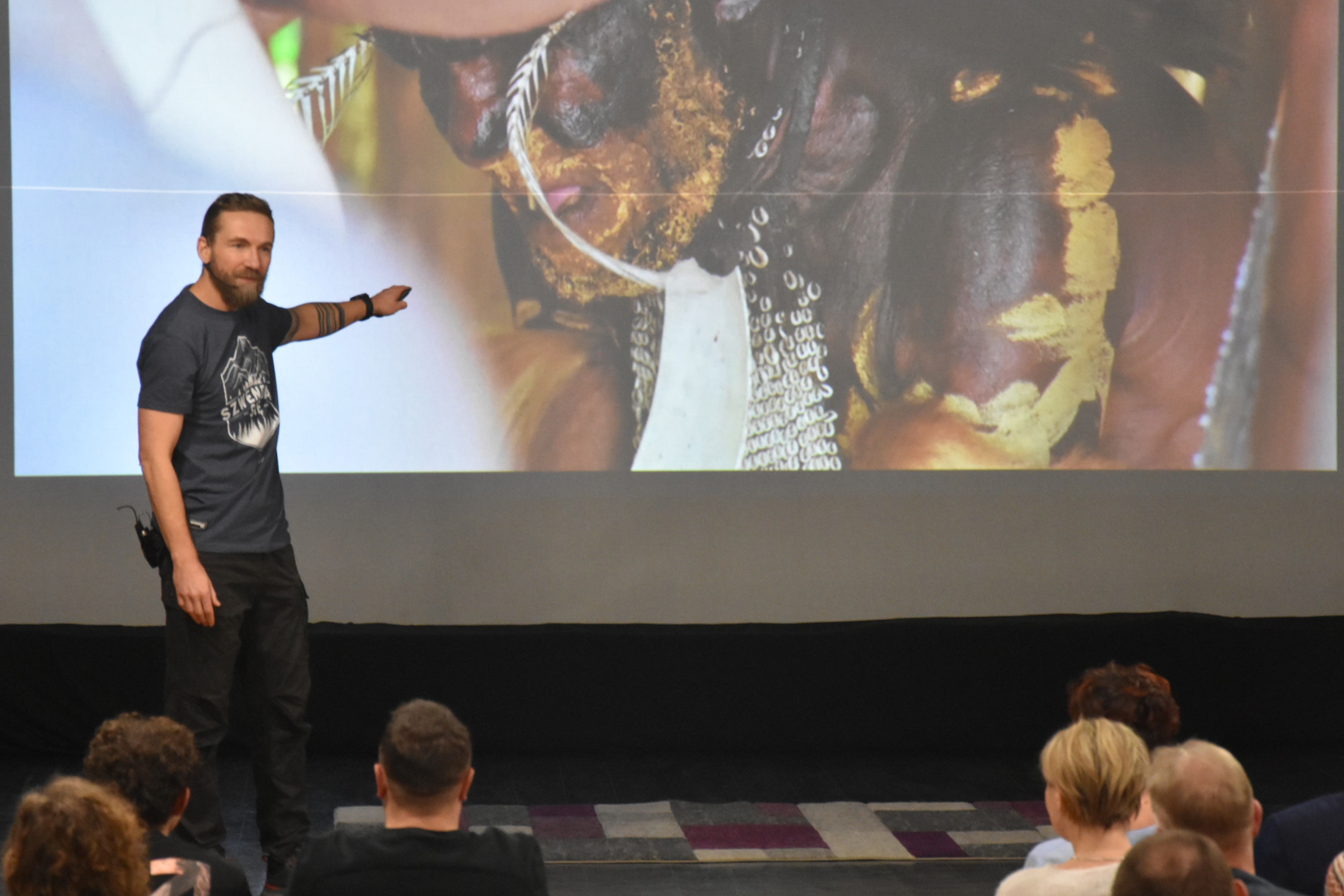 Spotkanie z Przemkiem Kossakowskim